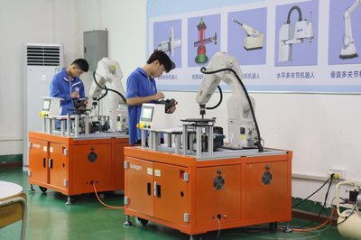 一技在手,一生無憂!珠海這所技工學校開啟職教周活動